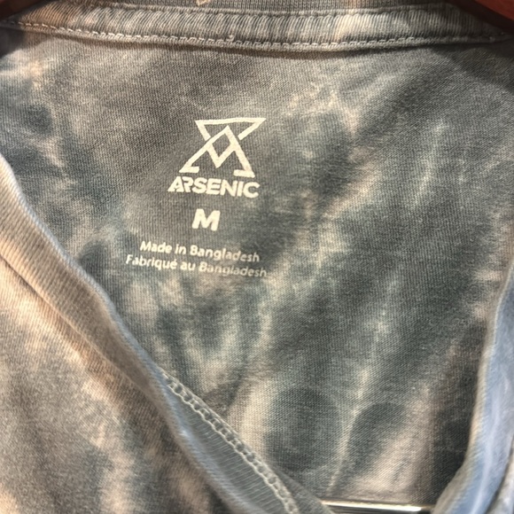 Arsenic -good friends t-shirt. - Picture 3 of 3